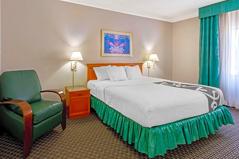 La Quinta Inn & Suites by Wyndham Las Cruces