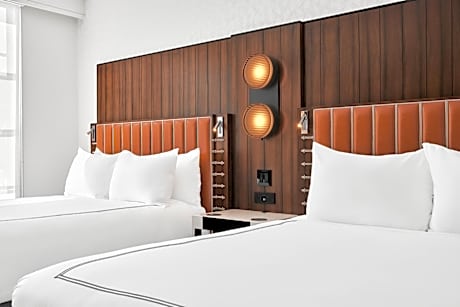 Queen Room with Two Queen Beds, Roll-in Shower and City View - Mobility and Hearing Access