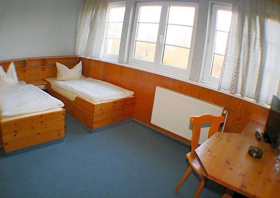 Landgasthof zur krummen Linde