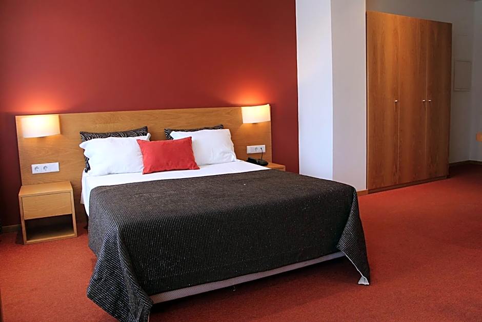 Paredes Hotel Apartamento