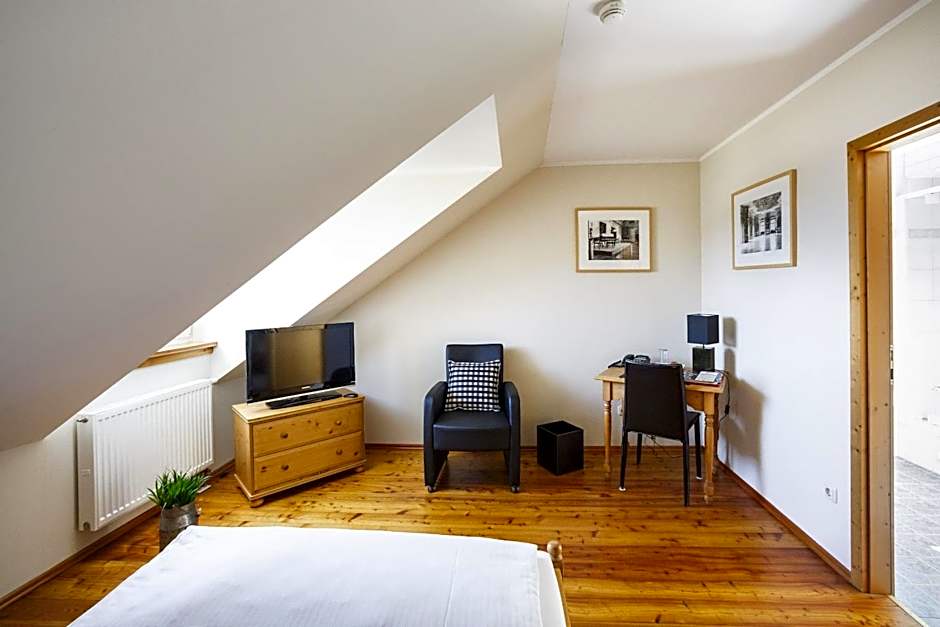 Il Plonner - Hotel Restaurant Biergarten