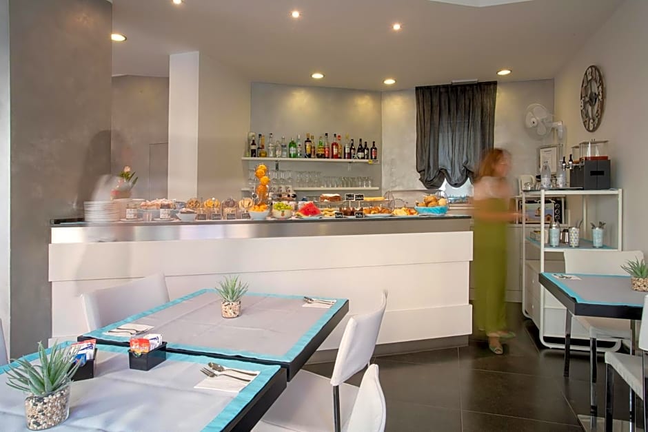Gimmi Hotel