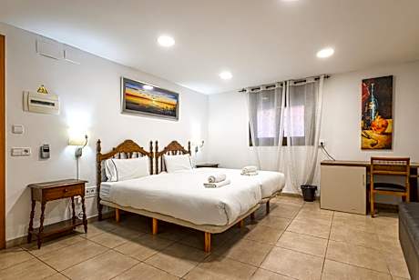 Triple Room