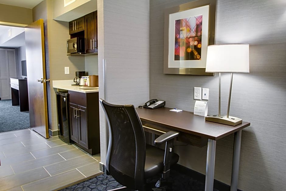 Holiday Inn Express & Suites Sidney By IHG