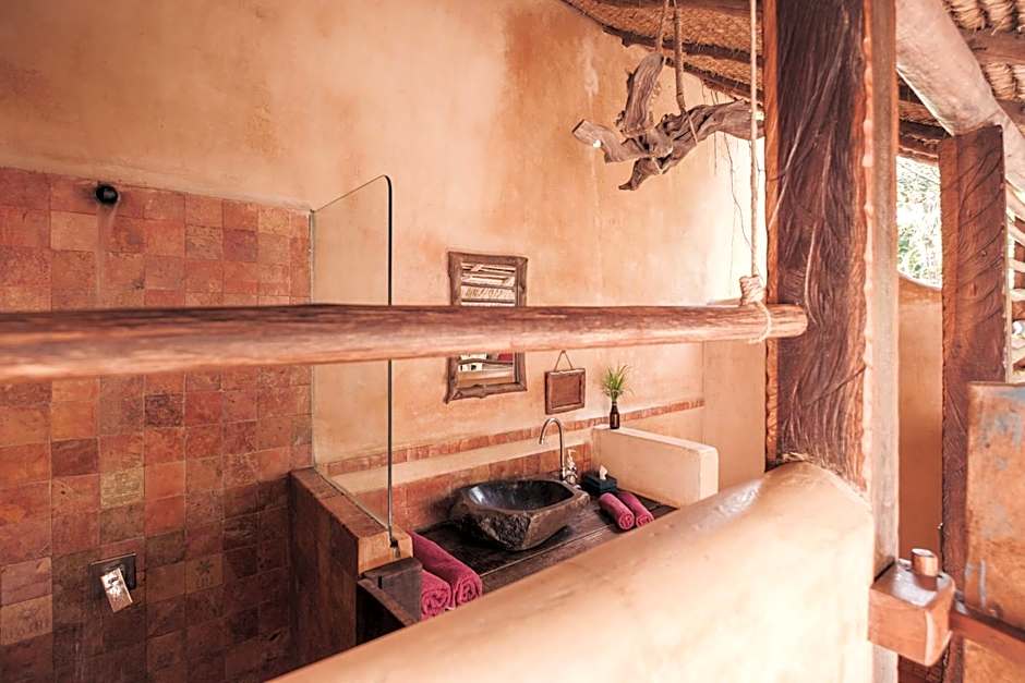Gili Asahan Eco Lodge & Restaurant