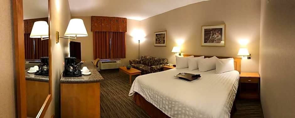 Humphry Inn And Suites