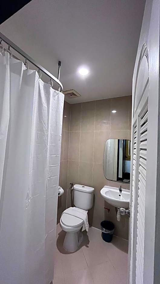 Polkadot Hostel