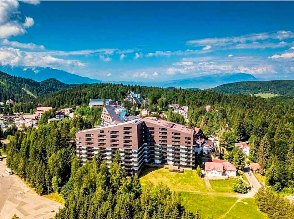 Alpin Aparthotel Ap 508 Poiana Brasov- acces la piscină gratuit