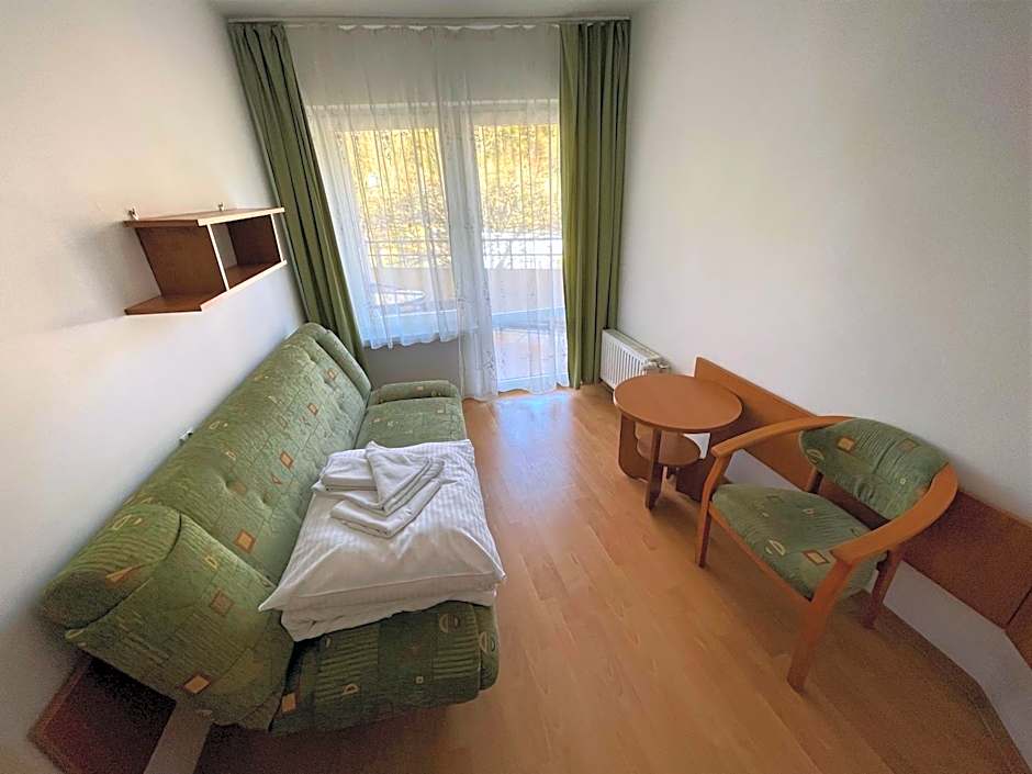 Photo 1 of 4 of Standard 2 Beds
