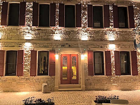 Dionysos 1789 Boutique Hotel