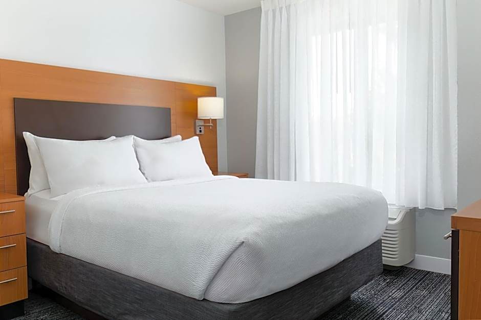 TownePlace Suites by Marriott Erie