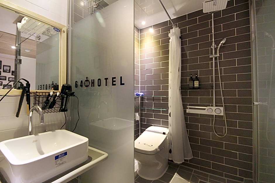64 INN Hotel