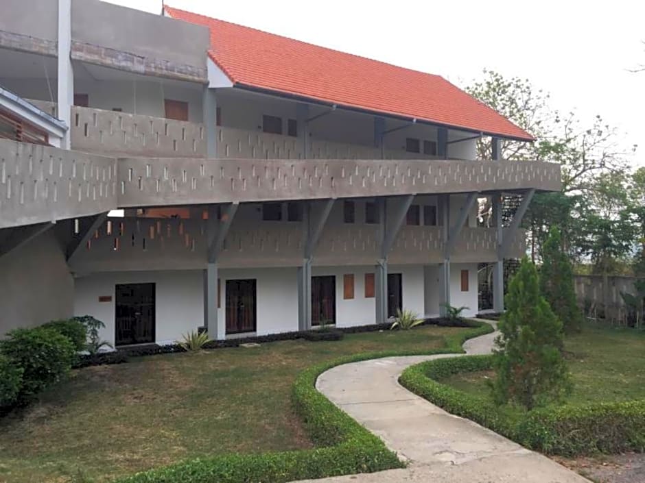 Luwansa Beach Resort