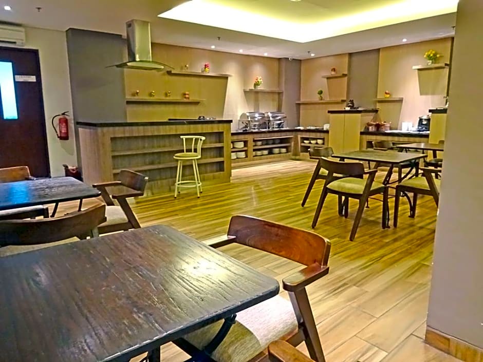 Hotel 88 ITC Fatmawati Jakarta