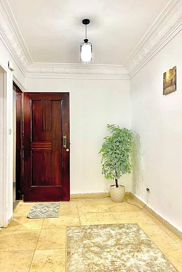 ALEX HOMES - Stanley Cozy Apartments with Direct Sea View