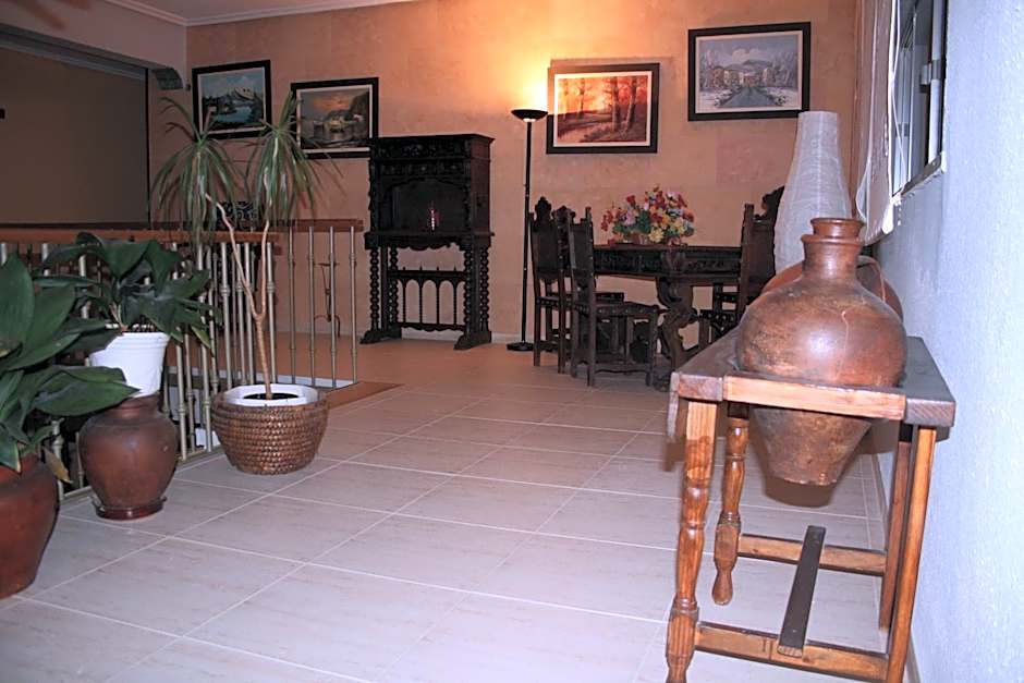 Hotel Cuatro Calzadas