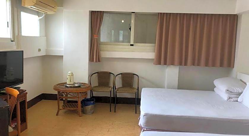 Chantai Hotel