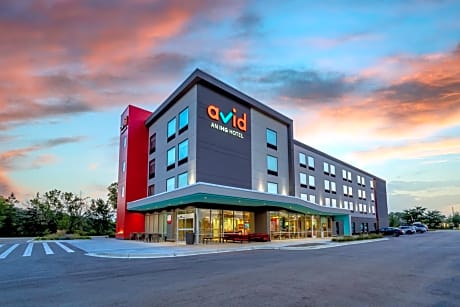 avid hotels Milwaukee West - Waukesha, an IHG Hotel