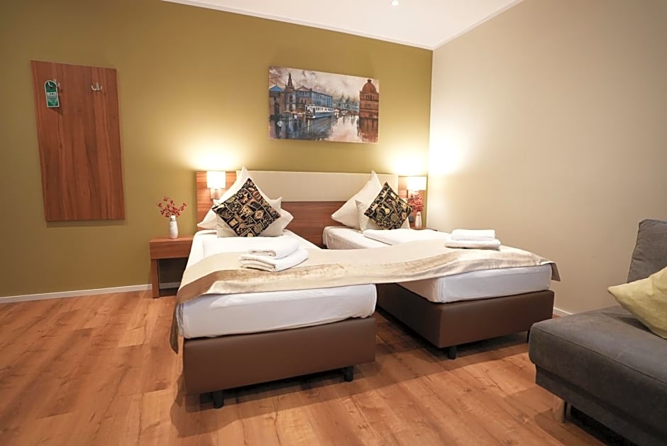 Hotel Attaché an der Messe