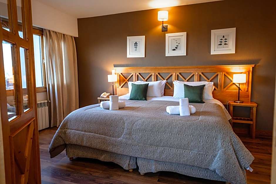 Altos Ushuaia Hotel & Resto
