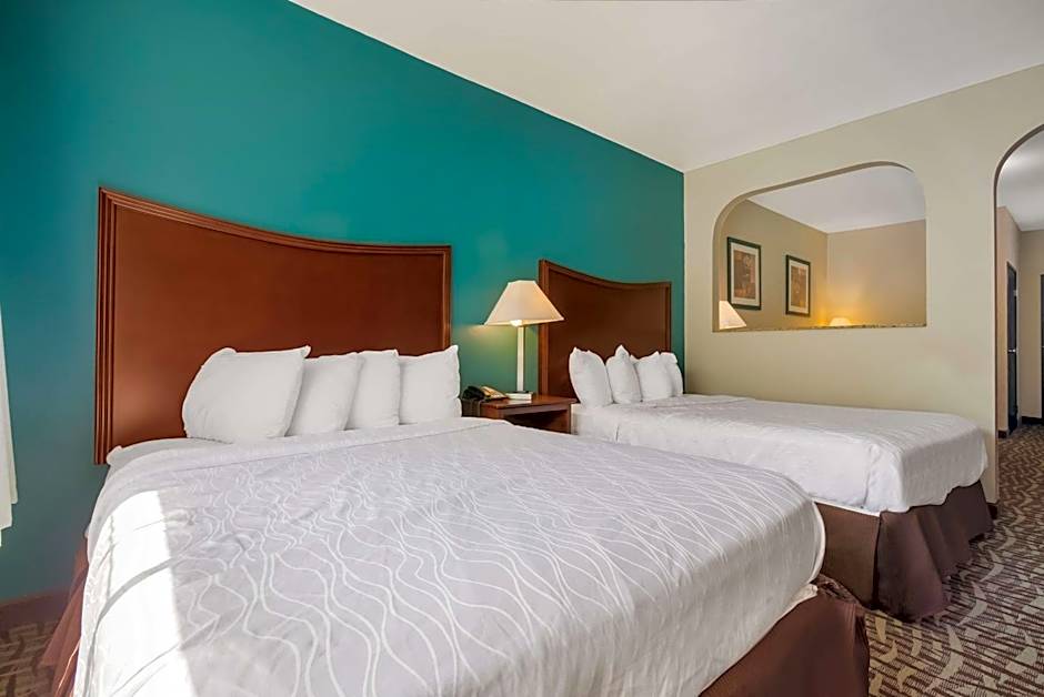 SureStay Plus by Best Western Topeka Northwest