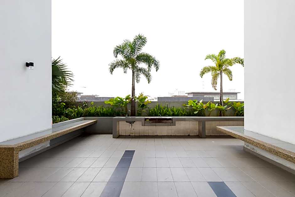 Boulevard Service Apartment KL by Airhost