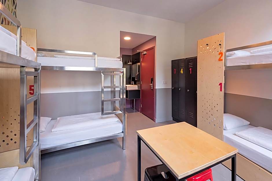 Stayokay Hostel Amsterdam Vondelpark