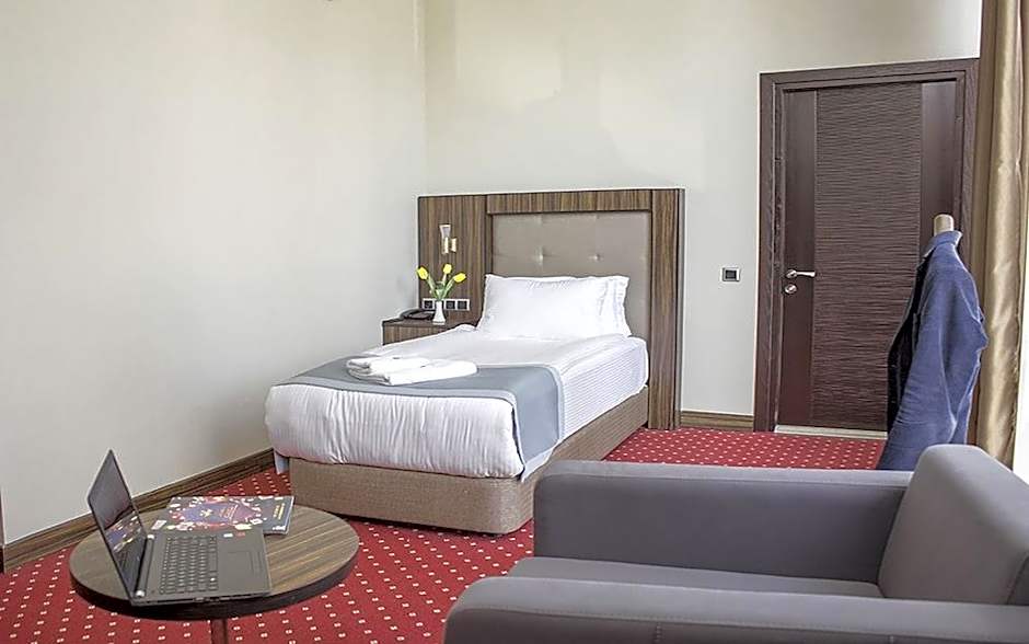 Legend Business Hotel Batumi