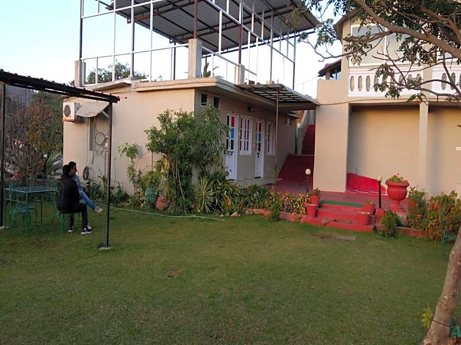 Hotel Udai Garh (A Family Hotel)