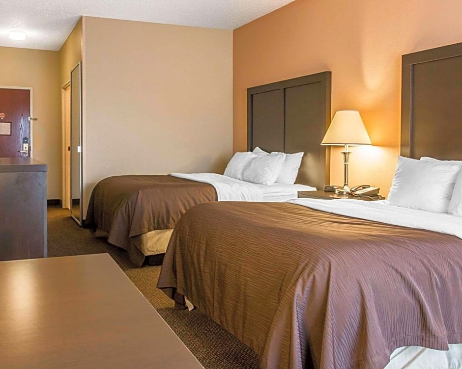Quality Inn & Suites Niles