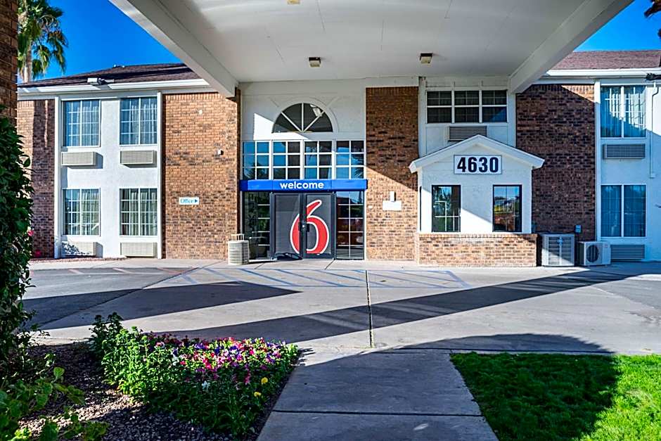 Motel 6 Tucson, AZ - North