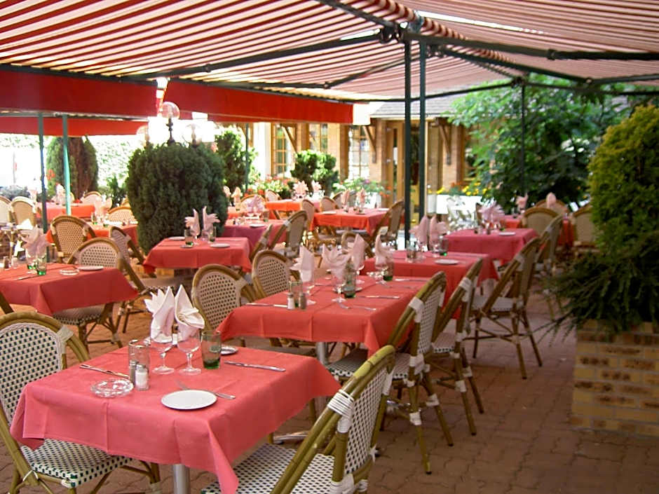 Logis Hôtel Saint-Hubert