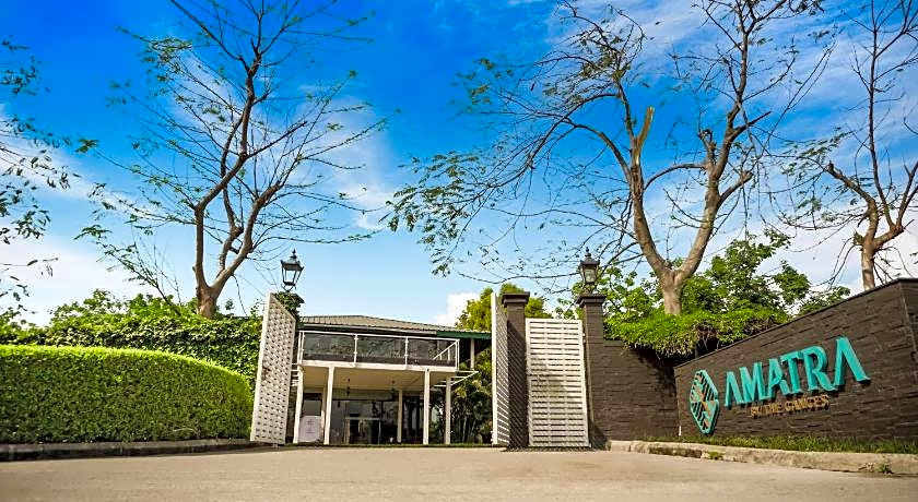 Amatra by the Ganges