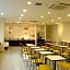 Hotel Econo Tsu Station