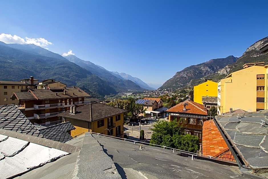 Hotel De La Ville