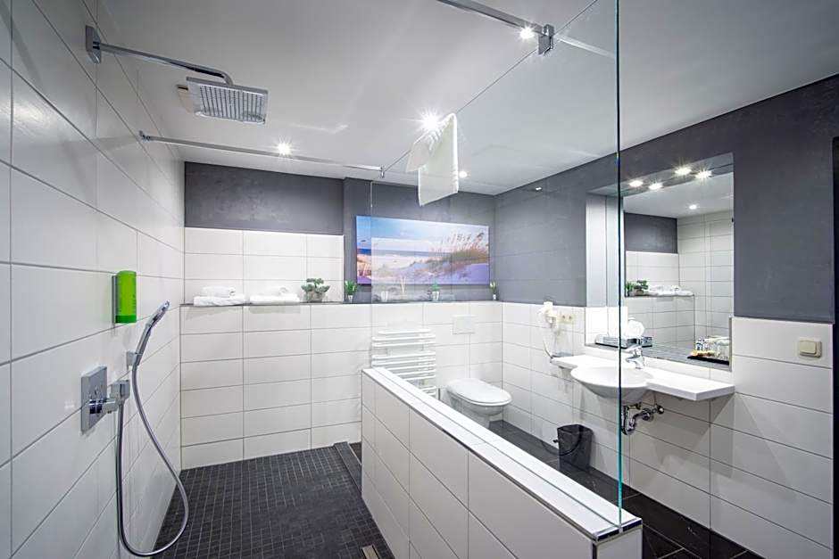 SL'otel im Parforcehaus