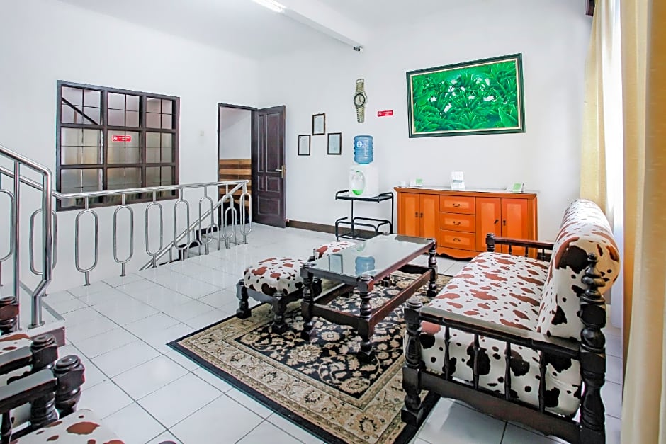 OYO Life 90091 Wisma Pakuan Syariah