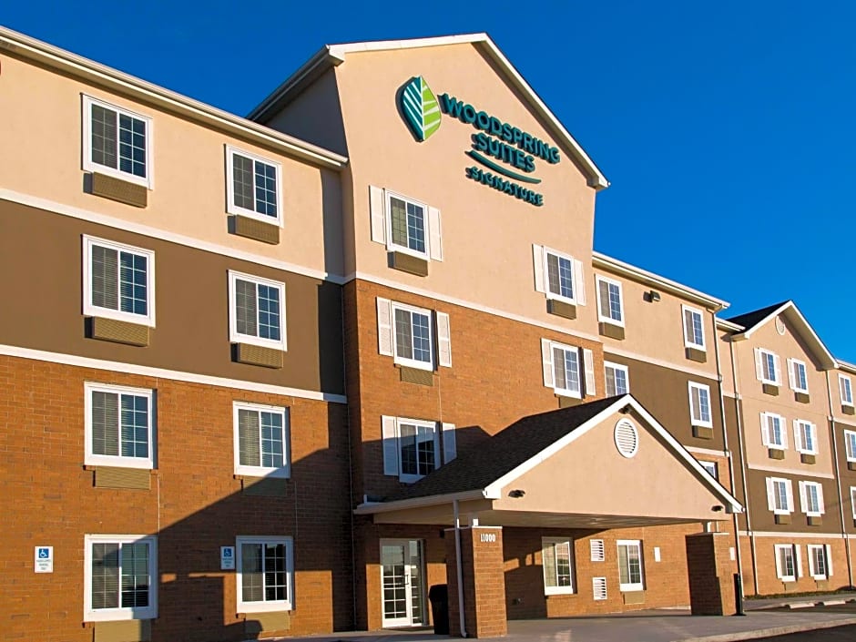 WoodSpring Suites Broken Arrow