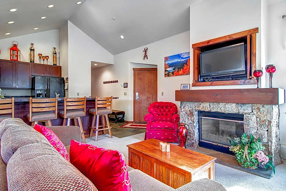 Main Street Junction