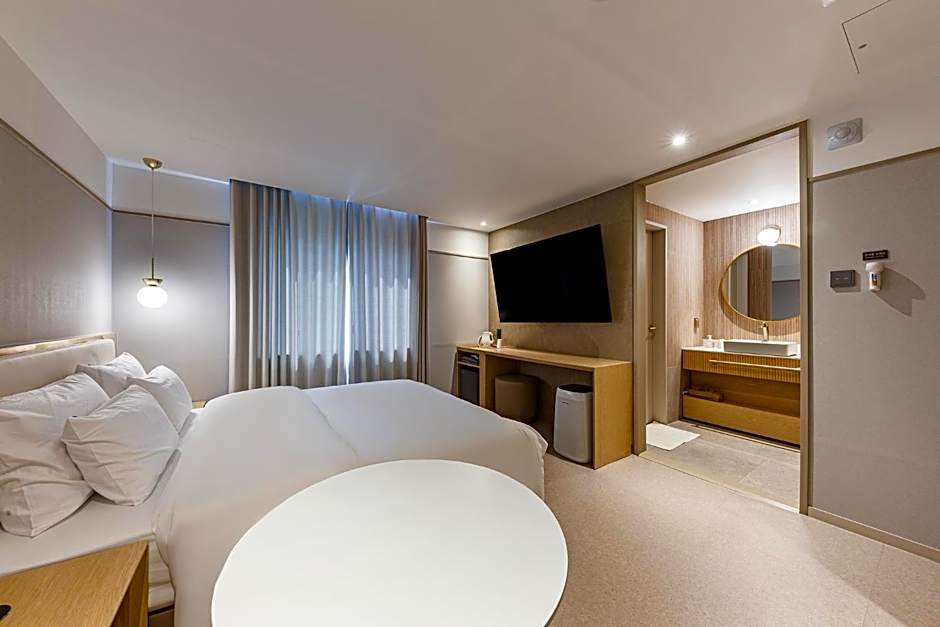 Brown Dot Hotel Cheonan Buldang