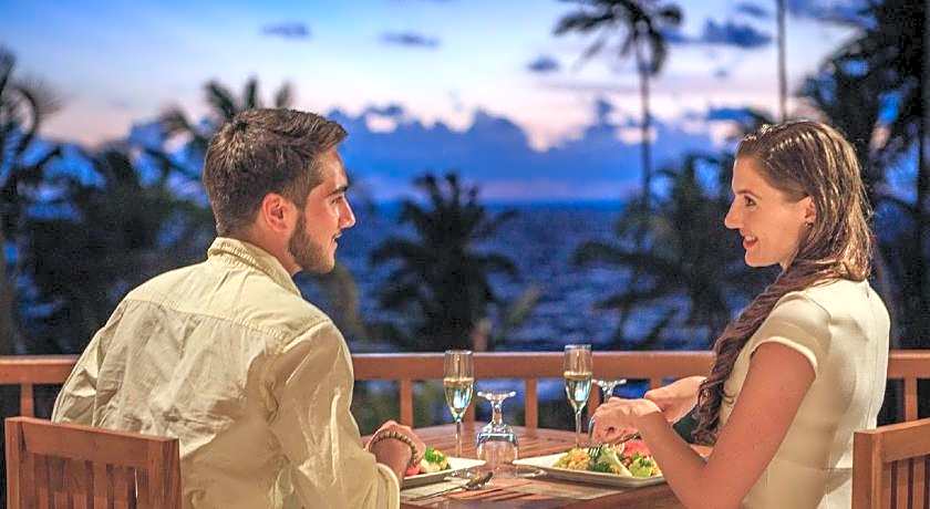 R Degrees Ambalangoda