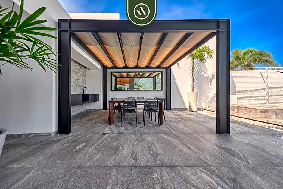 Amazing 1 BR Condo with Terrace - Rooftop Pool