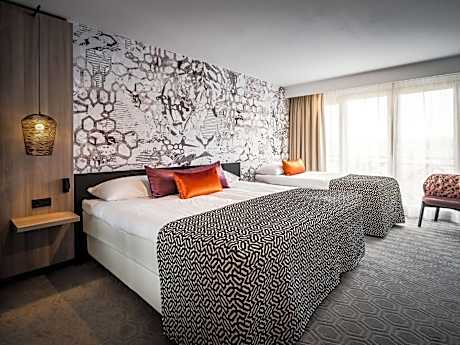 Deluxe Quadruple Room