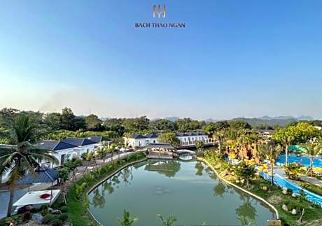 Bách Thảo Ngân Hotel Resort