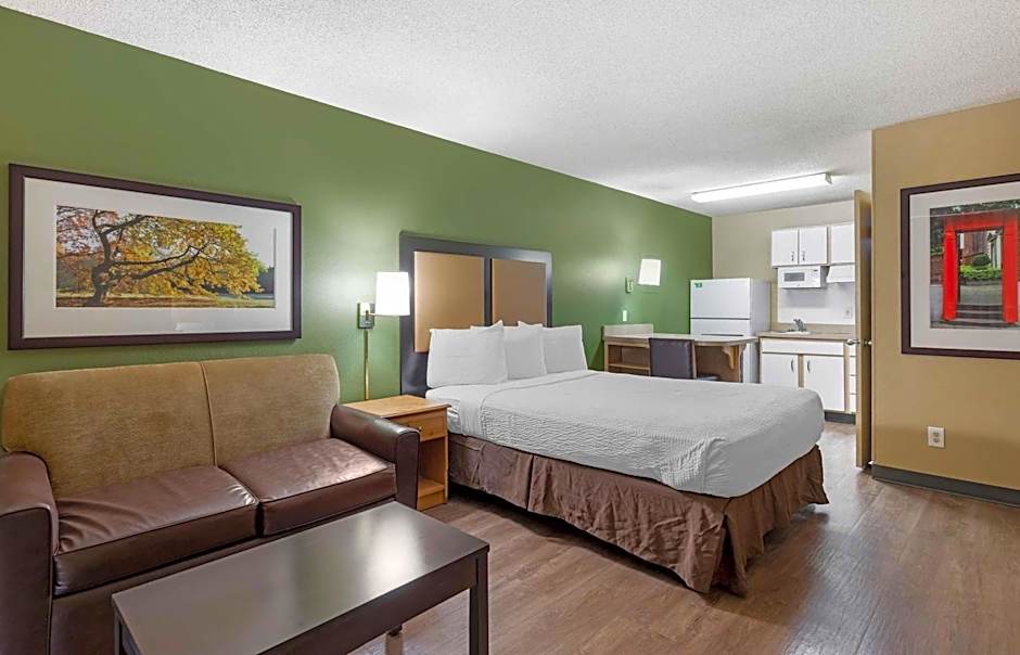 Extended Stay America Select Suites - Denver - Aurora South
