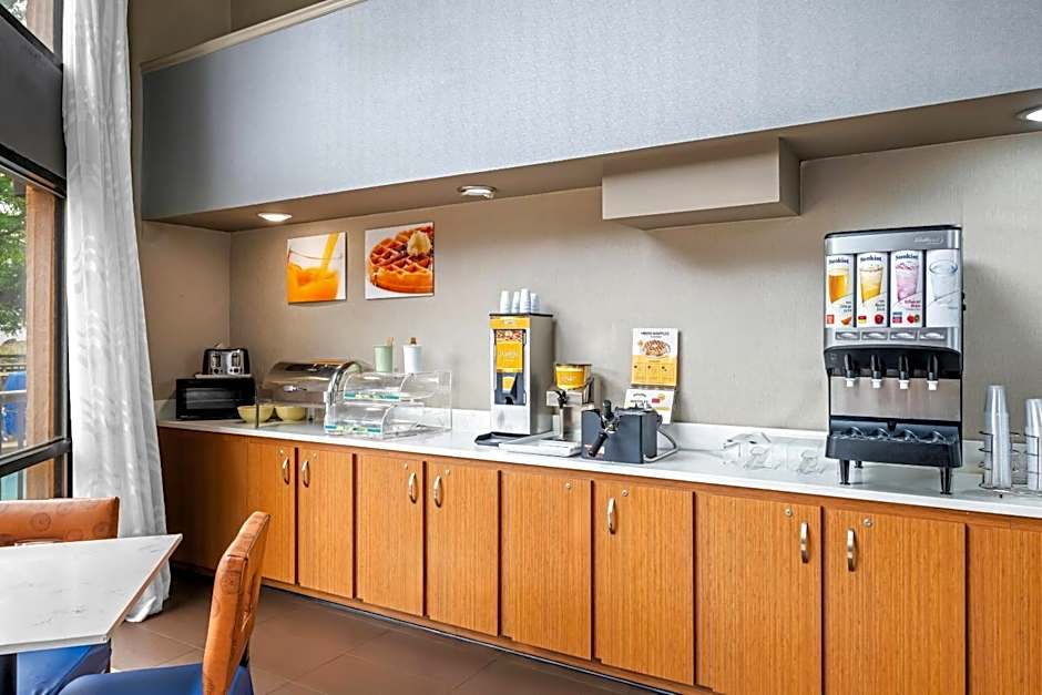 Quality Inn Fort Mill near Carowinds Blvd.