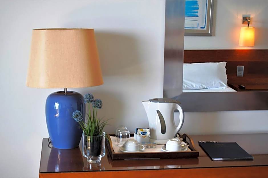 Madeira Regency Cliff- Adults Only