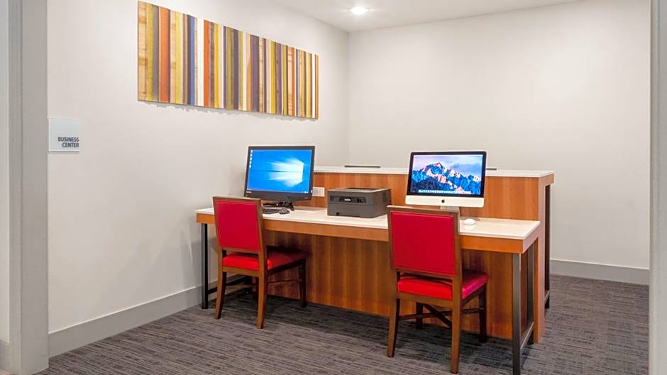 Holiday Inn Express Hotel & Suites Newton Sparta By IHG