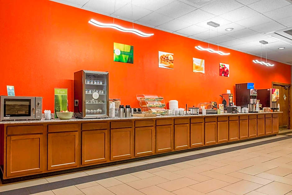 Quality Inn & Suites Bedford West