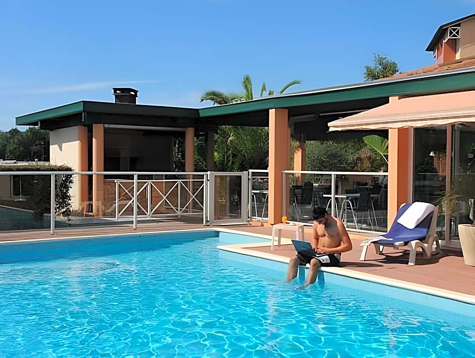 Abor Hotel, Mont de Marsan